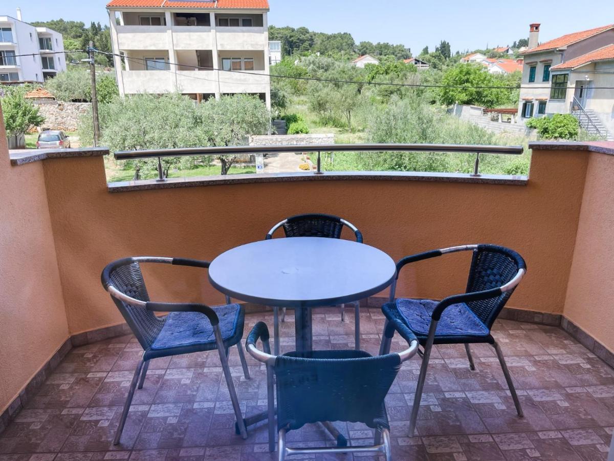 Adriatic Oasis Apartments Preko Exteriör bild